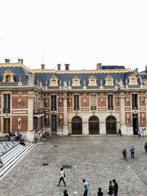 triflingthing:Versailles Mega Post