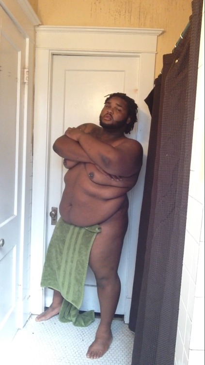 bigboyzplace: NOW THIS IS ONE PROUD SEXY BIG BOY!!!!  CHECK HIM OUT!! Woooooow