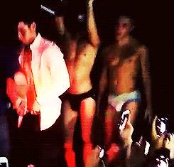 bussykween:  Nick Jonas at NYC Gay Club   