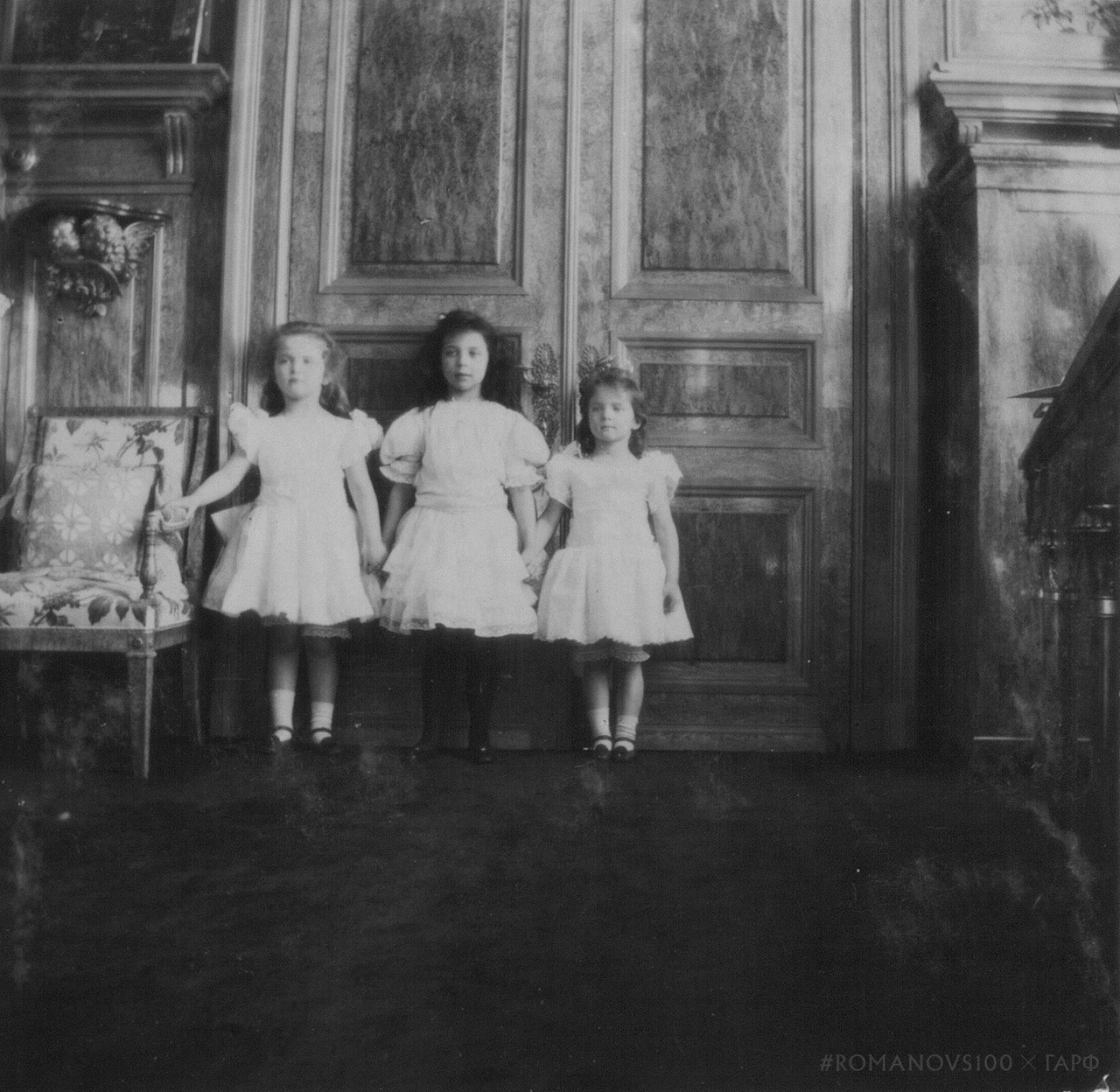 princesselisabethofhesse:  Princess Elisabeth of Hesse with her Russian cousins (Olga,