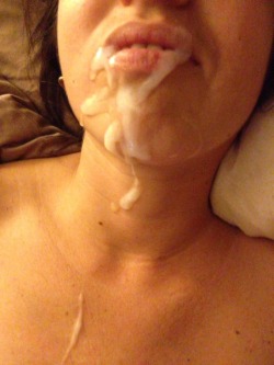 sharemyhotw1fe:  Per request…FACIAL on my wife courtesy of yours truly!