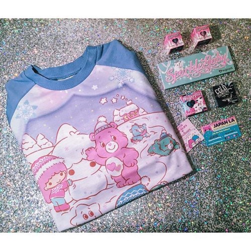 Are you living that sparkly pastel life with @JapanLA and @Sugarpill??   #japanlaclothing #japanla #