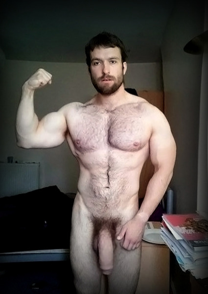 hairynmuscleman: Hairy’n’Muscle Man the hottest men hairynmuscleman.tumblr.com/