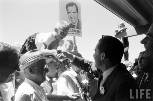 Crowd surfing for Nixon(Hank Walker. 1960)