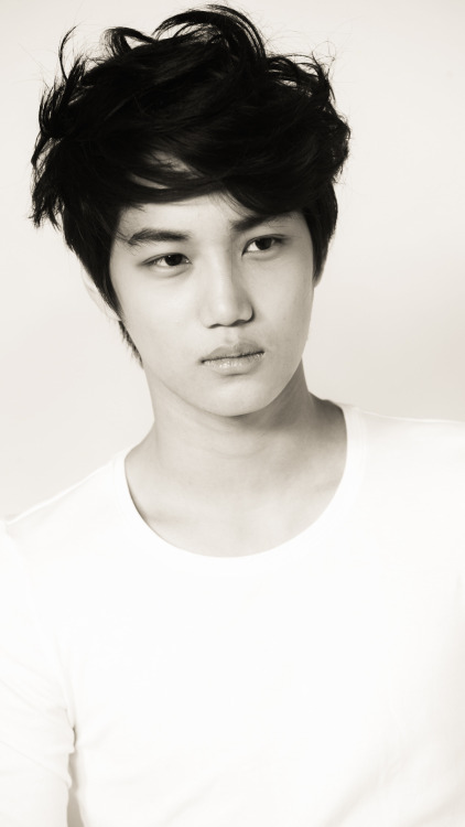 EXO Kai wallpapersplease like/reblog if you save