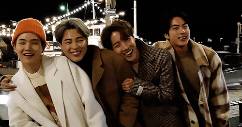 Happy Holidays & Happy New Year~