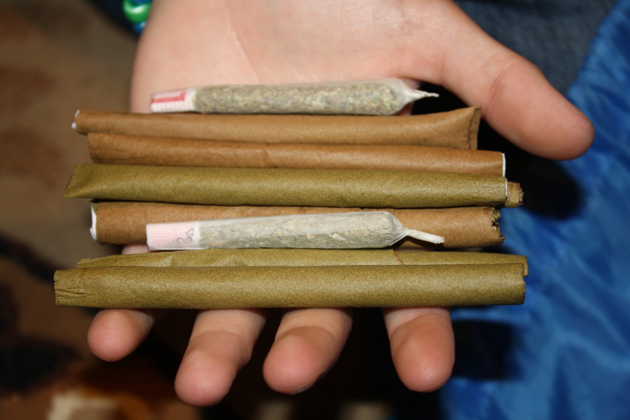 for-tobacco-use-only:  Damn this is still getting notes. How could I forget my last