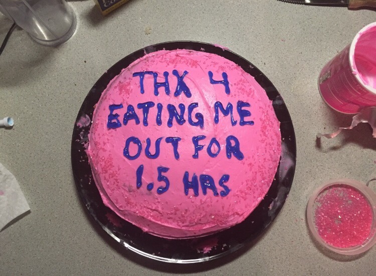 imalive-butbarelyliving:  if only I had someone to make a cake for 😅