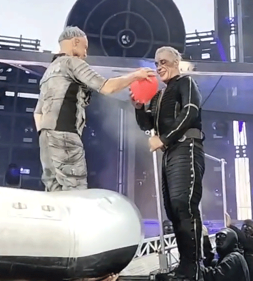 Now, This Is Utterly Sweet And Warm. I Love, Love How This Band Is Not Reluctant To Show Affection For