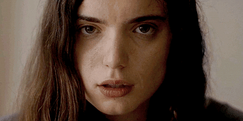 newtmqs: Do you have a… boyfriend?