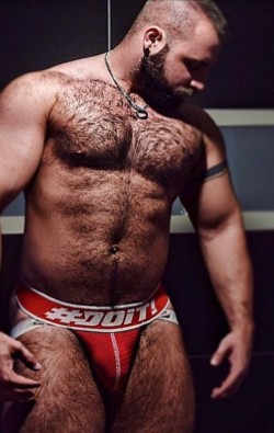 Fur, Tats, Leather and Scruff...