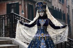 sartorialadventure: Venetian Carnival