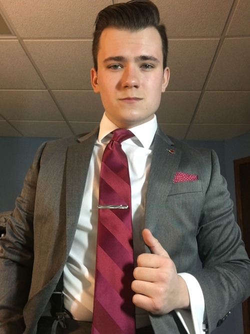 The university may be shut down, but I’m still wearing a suit for class!