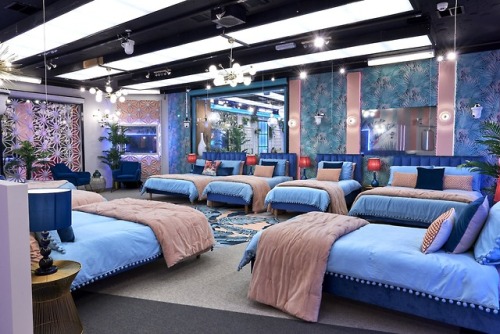 bigbrotherjunkie89: Check Out The Celebrity Big Brother UK Series 22 House Read More About The Palm 