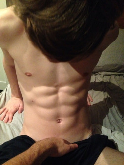 girls-for-gays:  “Let daddy take a