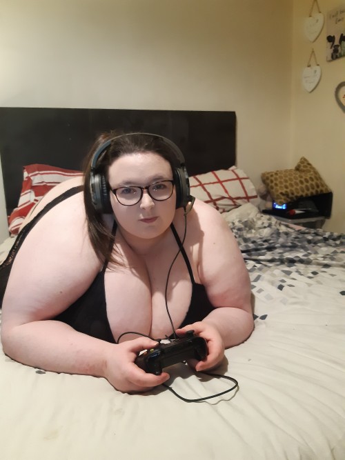 Porn photo ssbbwladybrads: