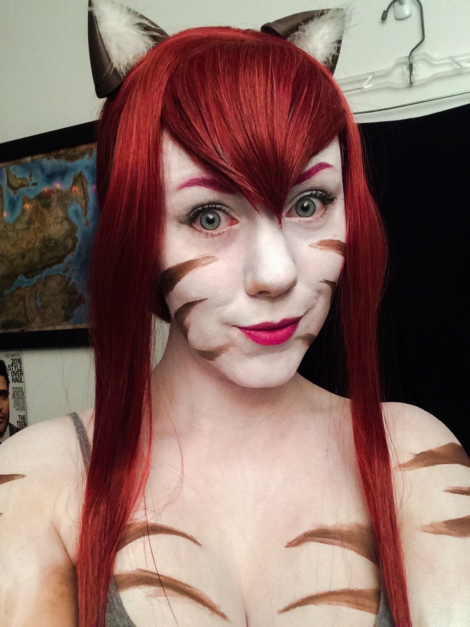 kennoarkkan:  alittlebitnerdy:  Fel makeup/wig/ears test! I can’t believe the con