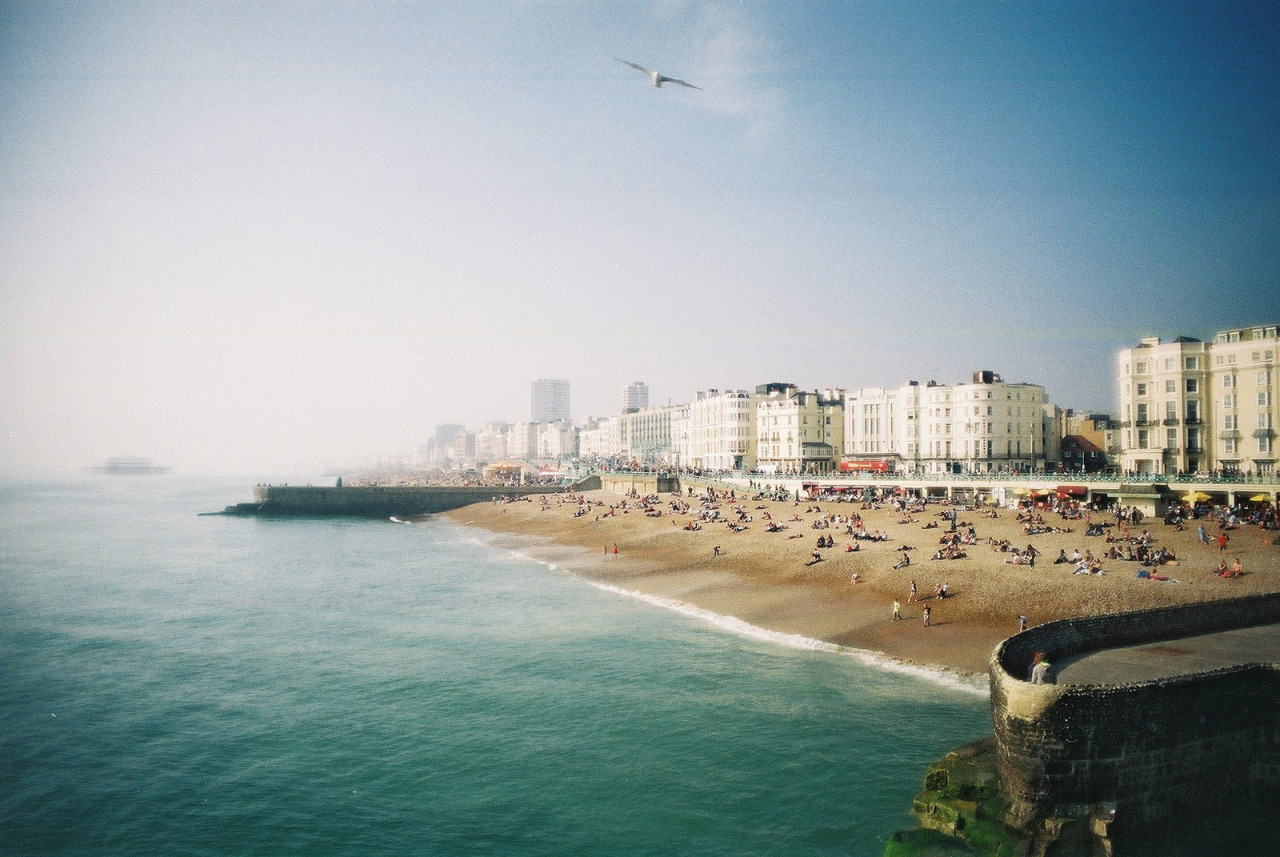 allthingseurope:   	Brighton, UK (by Nicola Abraham)