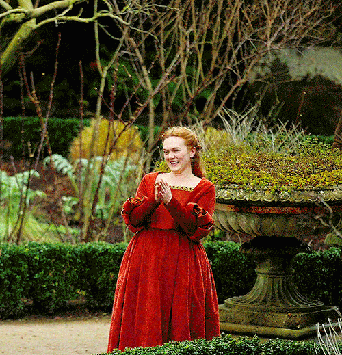 CHLOE HARRIS As BESSIE BLOUNTin THE SPANISH PRINCESS Series 2