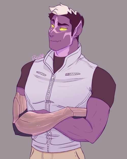 Can&rsquo;t fit the full body. It&rsquo;s on my DA though if you&rsquo;re interested! More Galra Shi