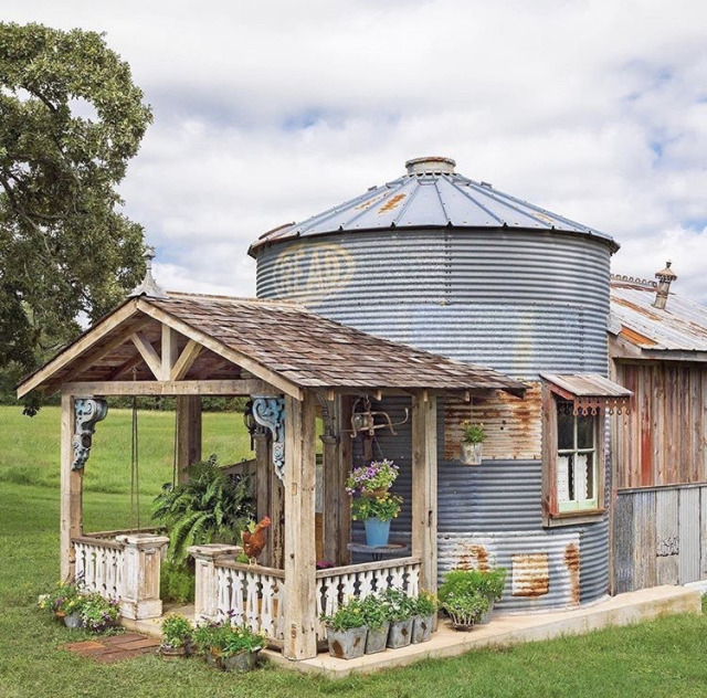 prefabnsmallhomes:Silo Cottages in La Grange, Texas by Amy Kleinwachter of Old World