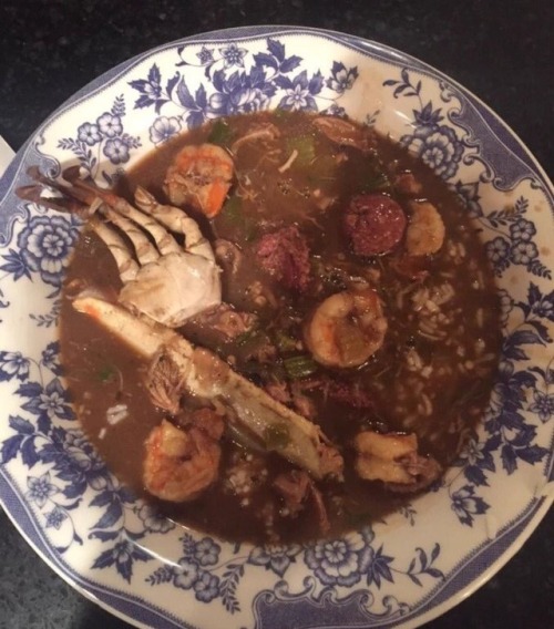 hennyblaque:Y’all almost fooled me with the crab legs LMFAO