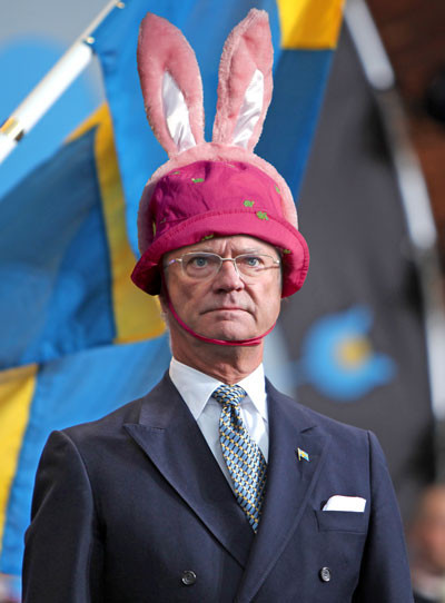 hannah-vampire-hunt:  mother-rucker:   King Carl XVI Gustaf of Sweden Wearing Silly Hats   I scrolled down expecting an explanation  This man needs to live forever 