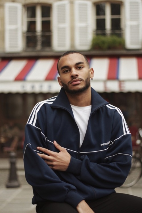 mrfoures:Adidas