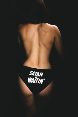 aguysmind:  Satan is Waitin’ by Justin