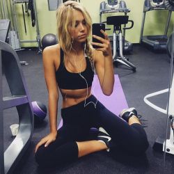 Whyyzed:  Late Night Workouts 💦 Sedona You’re Beautiful 🌵❤️ Alexisren