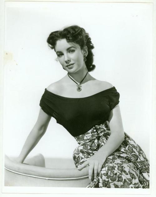 fitesorko:Elizabeth Taylor   