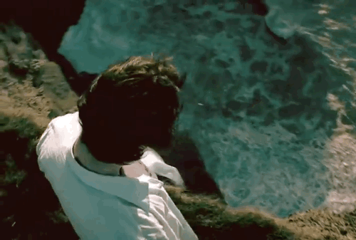 jacintatveit:  Happy St. Patrick’s Day weekend!From a 2003 Guinness Commerical: x