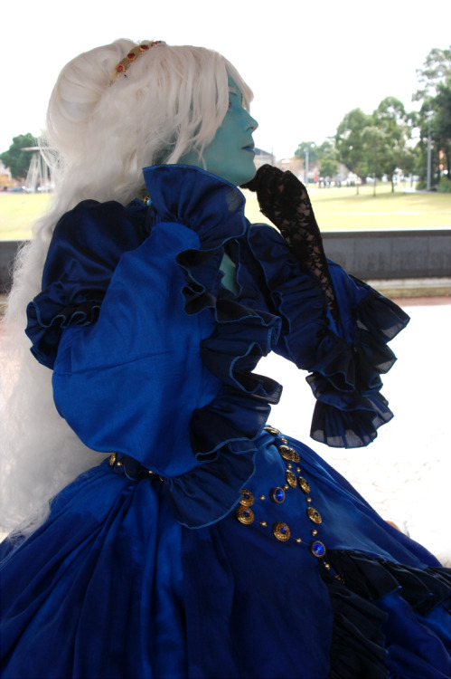 Ice Queen: [x]Photographer: [x] Full body shot of Sasha&rsquo;s costume! We&rsquo;re thinkin