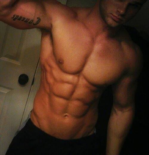 fitboys:  Hundreds of Live guys on Cam for free! (18+ only) register for free to