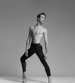 Pas-De-Duhhh:stefan Pichler Goncalves Dancer With Joffrey Ballet Photographed By