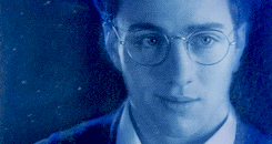 spookius-mistake:  i am supremely pleased with this, it’s not even that these are my perfect fancasts for james and lily, but they’re a fuckload better than the movies, THEY DIED YOUNG, THAT WAS PART OF THE WHOLE TRAGEDY OF IT, THEY DIDN’T DIE IN