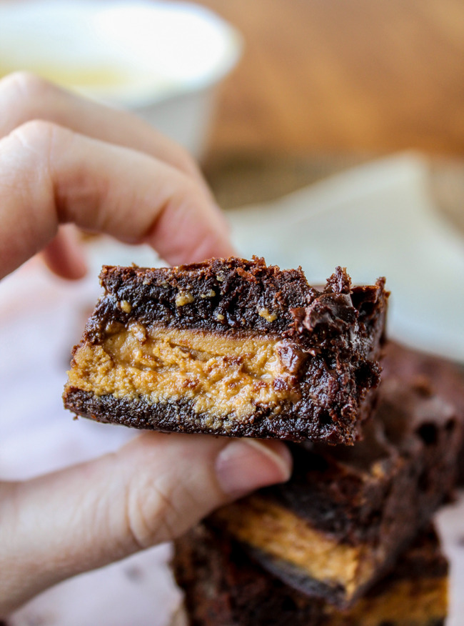 sweetoothgirl:  Reese’s Stuffed Brown Butter Brownies