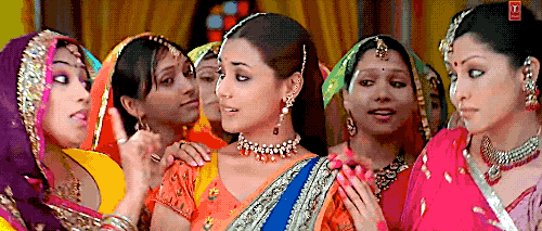 weeguttersnipe:Minnat Kare from Paheli (Hindi, 2005)