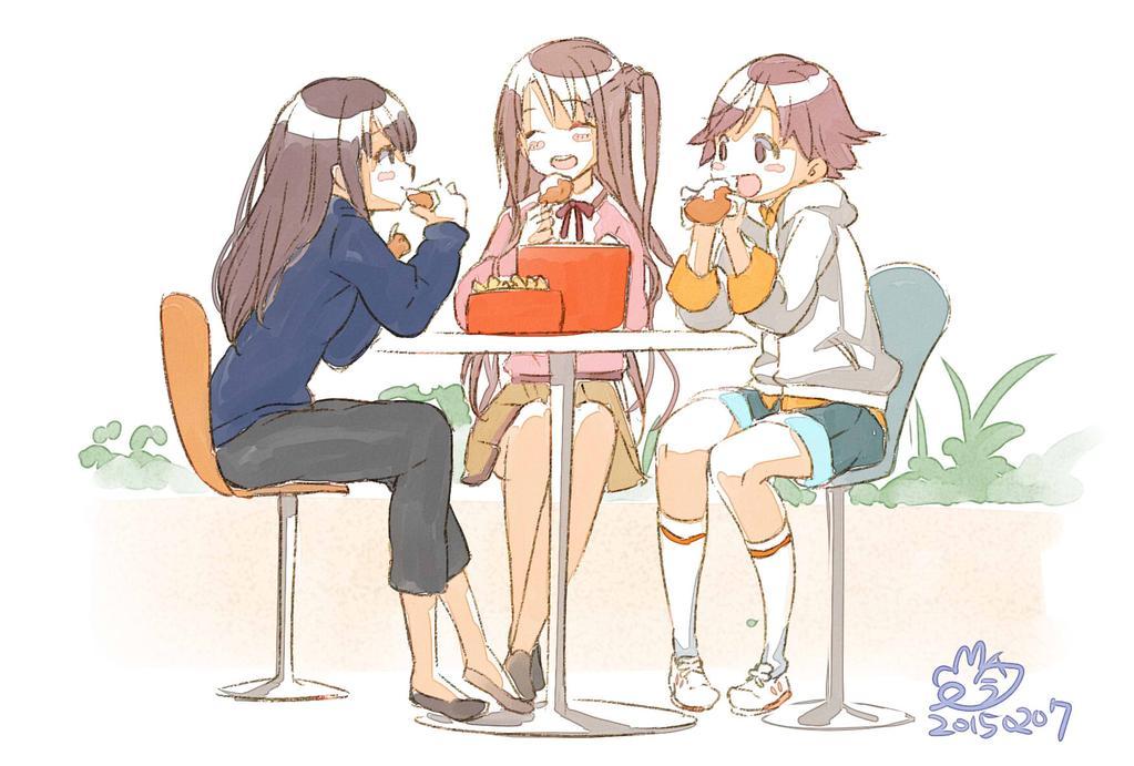 fileth-fileth:  吟さんはTwitterを使っています: 今頃やけど３話終わった後に３人でチキン食べてたら楽しい。