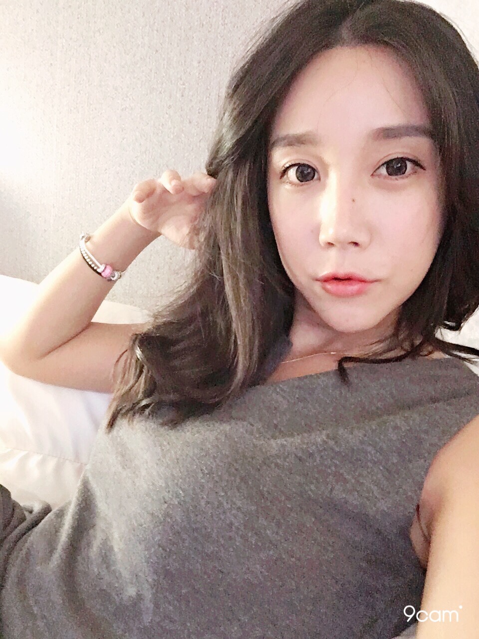 dodomermaid:  부산 대연동 ~!  위아래 수술 다한 27살 트랜스젠더에요~!