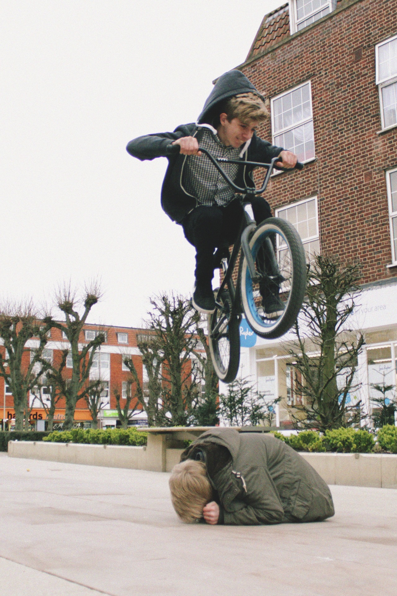 jamesshergold:  POW! 