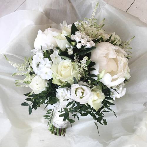 We don&rsquo;t do these very often, all #white #bouquet of #peonies and other summer flowers off