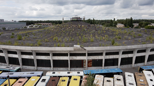 Documentaries without people: the modernist apartments of Kyiv, Ukraine in Left Bank (2020, Nate Rob