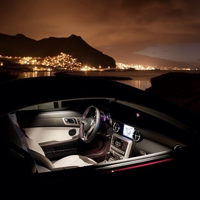 dolce-vita-lifestyle:  Mercedes-Benz SLK 55 AMG  Over 100,000 Images of Luxury, Fashion