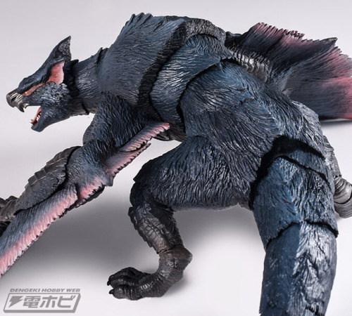 damnwyverngems: New action figure S.H. Monster Arts Nargacuga. News: hobby.dengeki.com/news/