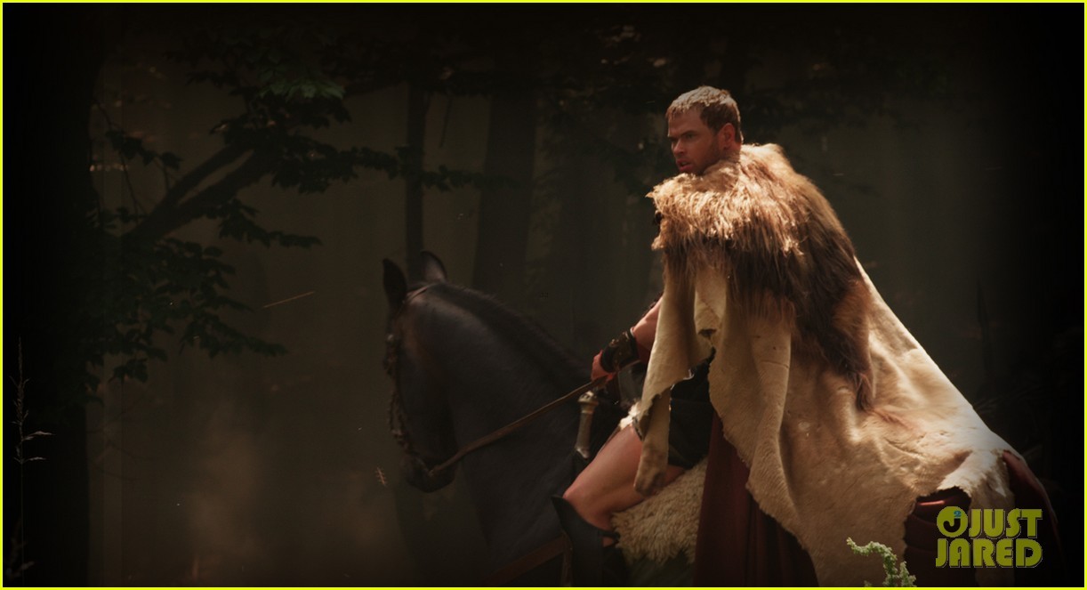 peek-a-dillo:  Kellan Lutz in Hercules 3D, which is set to hit theaters in March
