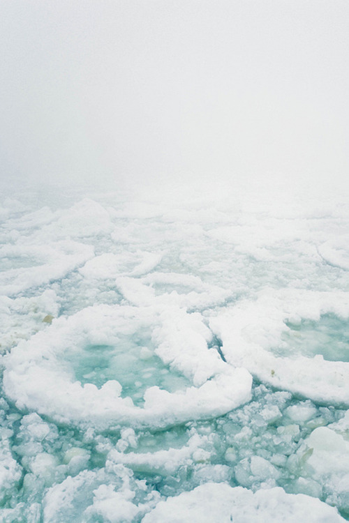 c1tylight5:  Lake Michigan // Winter (by ZacharySnellenberger)   