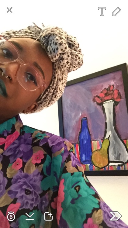 slimeshoujo:  me *takes 10000 selfies in front of art*  they/them