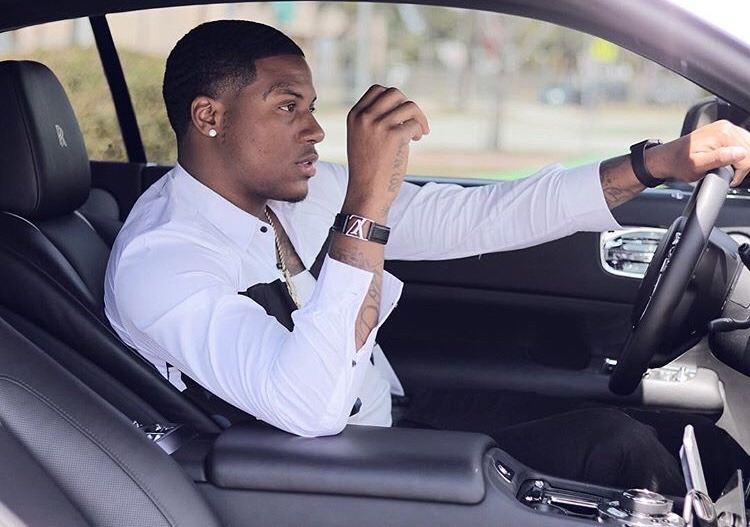 treybaile:  treybaile:  treybaile:  Black Chyna &amp; Ex Boyfriend Mechie (Sextape)
