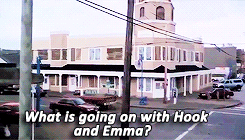 keybladesoras:  We last saw Emma Swan in the company of the dashing rapscallion Captain